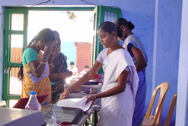 Eye Camp/Eye health check-up to the  village community in Tamilnadu by MSET