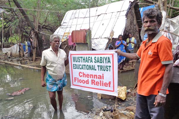 Flood Relief Supplies distributed to the flood affected families in Chennai by MSET